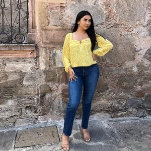 Meet your Posher, Paulina